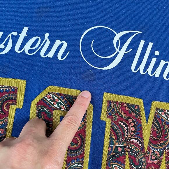 VTG 90s Eastern Illinois University MOM Sweatshirt size L Blue Pullover - Picture 4 of 9